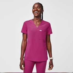 FIGS electric orchid scrub top